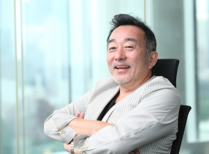 代表取締役 岩本哲夫